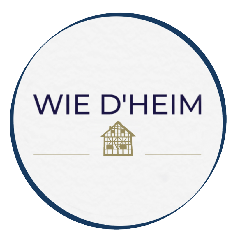 Logo Wie d'Heim, MAISON PARTAGÉE HAUT DE GAMME POUR SENIORS ISOLÉS